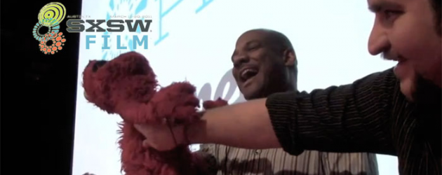 SXSW 2011: Watch Bigfanboy.com’s Mark Walters tickle the real Elmo at the BEING ELMO premiere