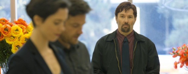 THE GIFT review by Mark Walters – Joel Edgerton stalks Jason Bateman & Rebecca Hall THE GIFT review by Mark Walters – Joel Edgerton stalks Jason Bateman & Rebecca Hall