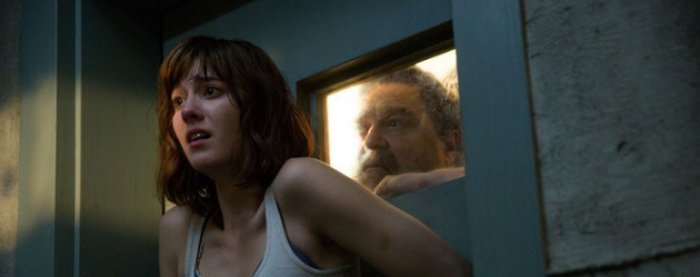 10 CLOVERFIELD LANE review by Ronnie Malik – life underground is filled with tension