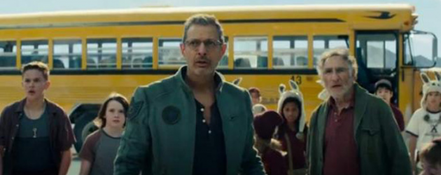“Get as many answers as you can” in a new INDEPENDENCE DAY: RESURGENCE extended trailer